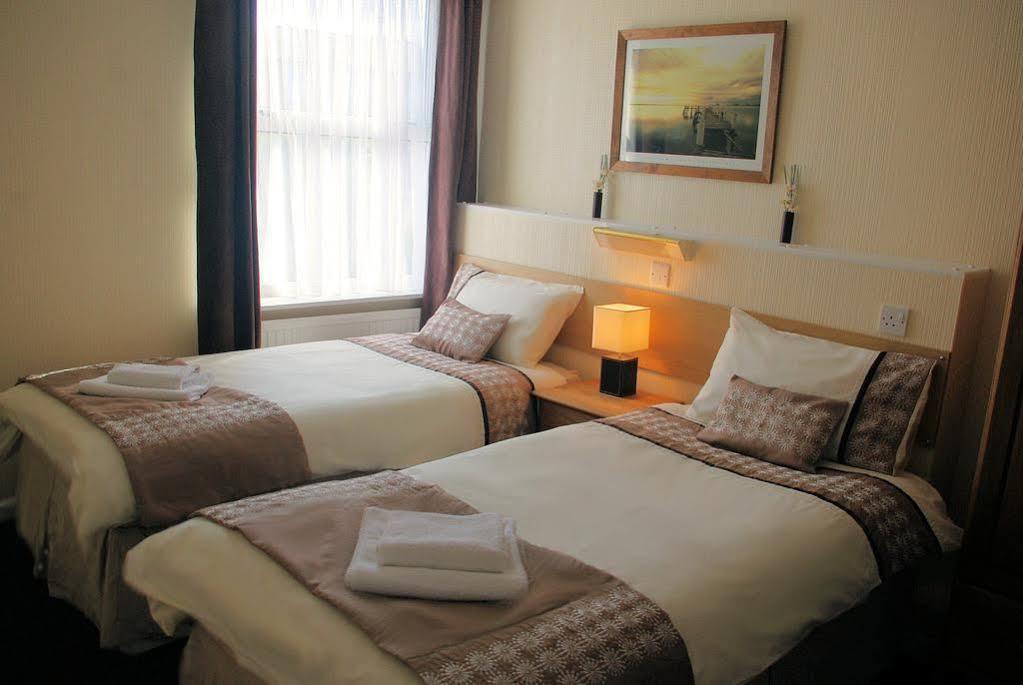 Trevellis Bed And Breakfast New Quay Extérieur photo